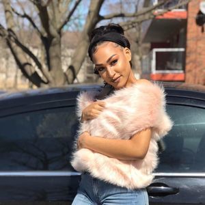 Meet your Posher, Selyna